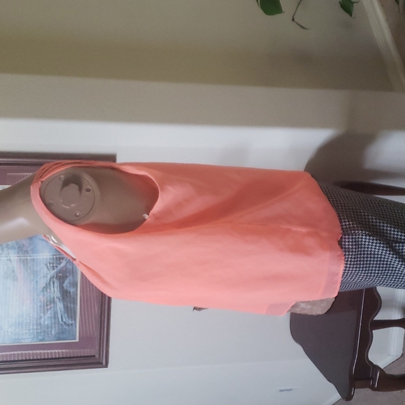 EM M neon orange sleeveless flowy top crisscross back - Picture 3 of 7